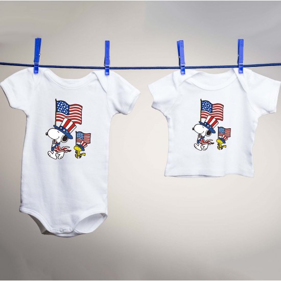 Comic Classics Snoopy & Woodstock 4th of July Flags Vinyl Iron-On Decal