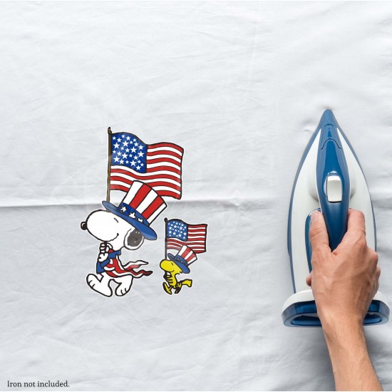 Peanuts Snoopy & Woodstock 4th of July Flags Vinyl Iron-On Decal