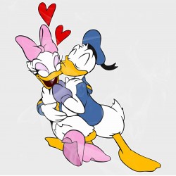 Donald & Daisy Kiss Vinyl Decal